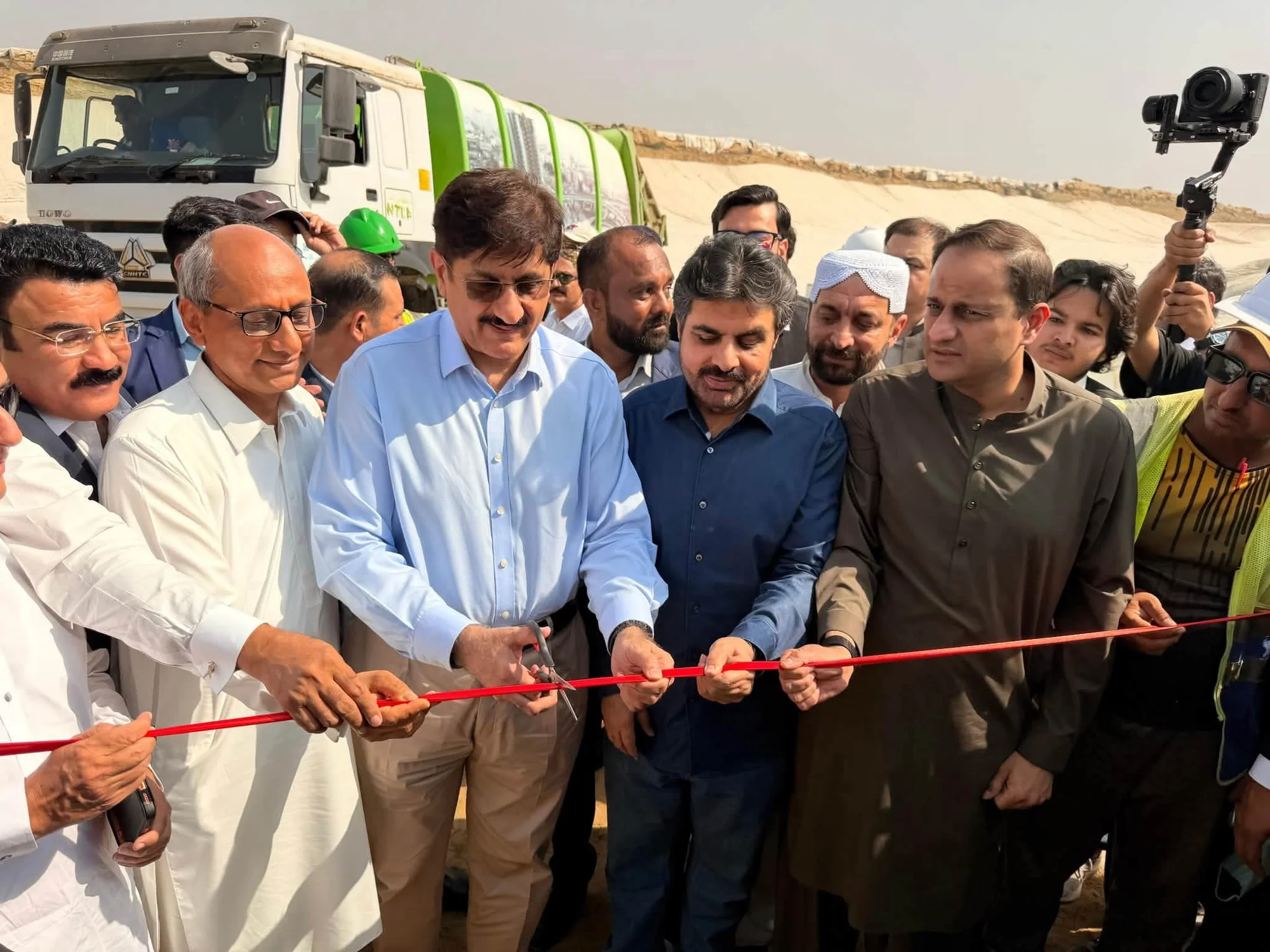 Inaugurates 